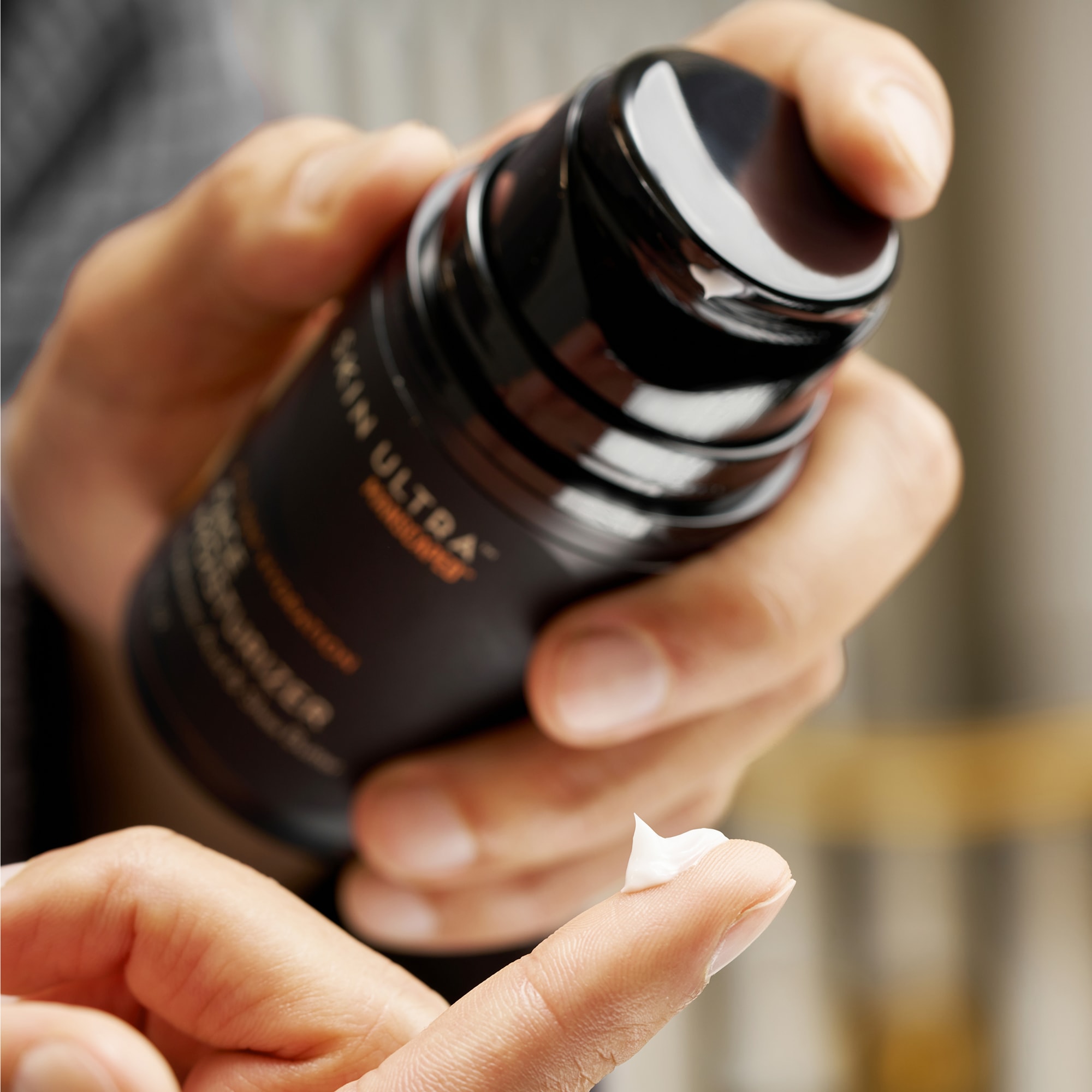 skin-ultra-face-moisturizer_buy-box_3